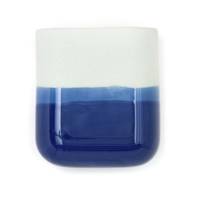 Vase mural court blanc/bleu marine * Studio Harm en Elke