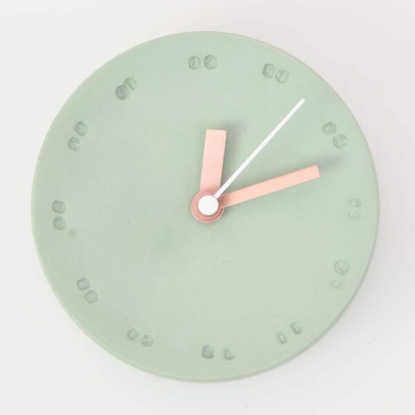 Horloge murale 10cm vert/blanc * Studio Harm en Elke